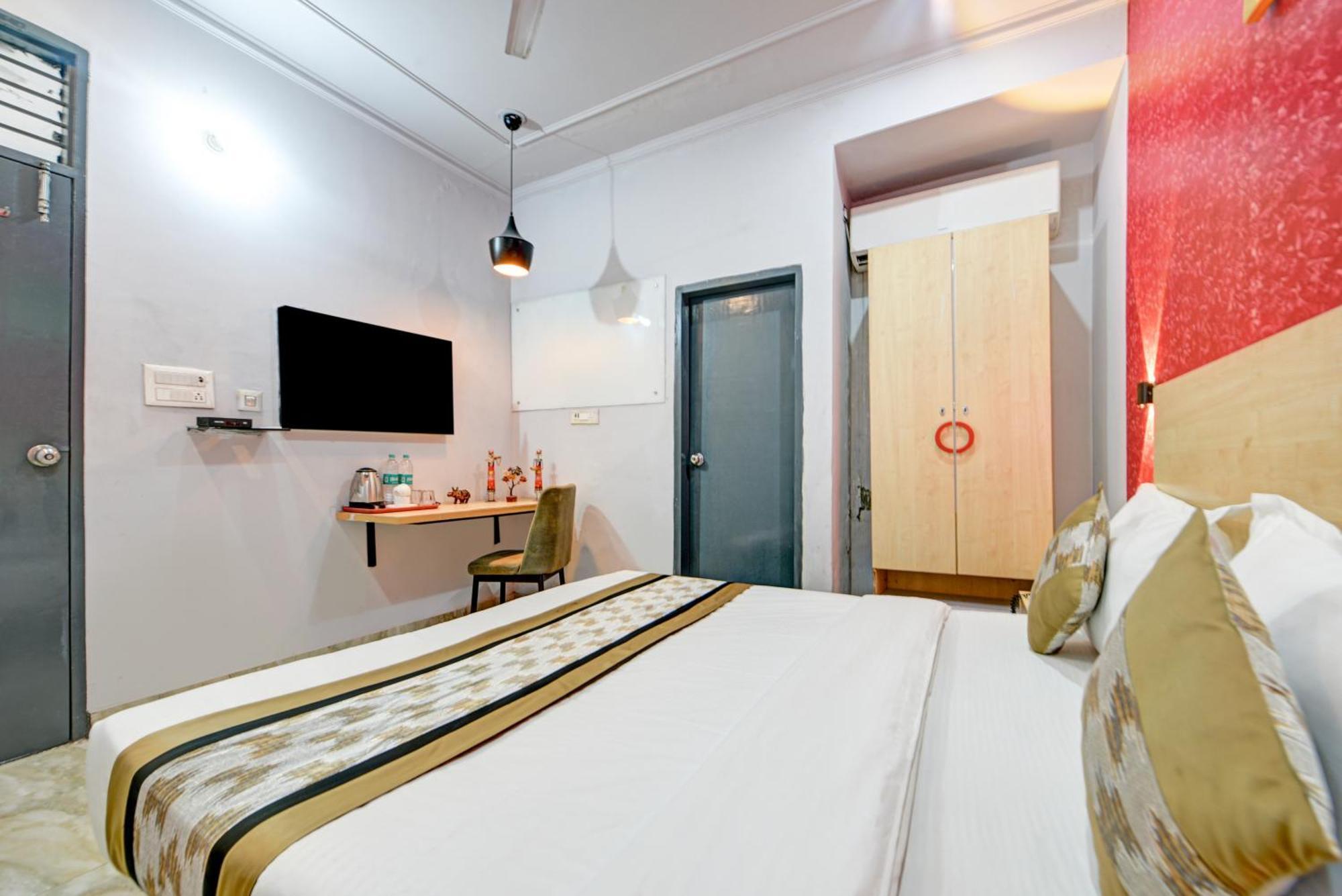 Royal Spark Inn1 - Medicity Gurugram, Near Medanta Hospital Gurgáon Kültér fotó