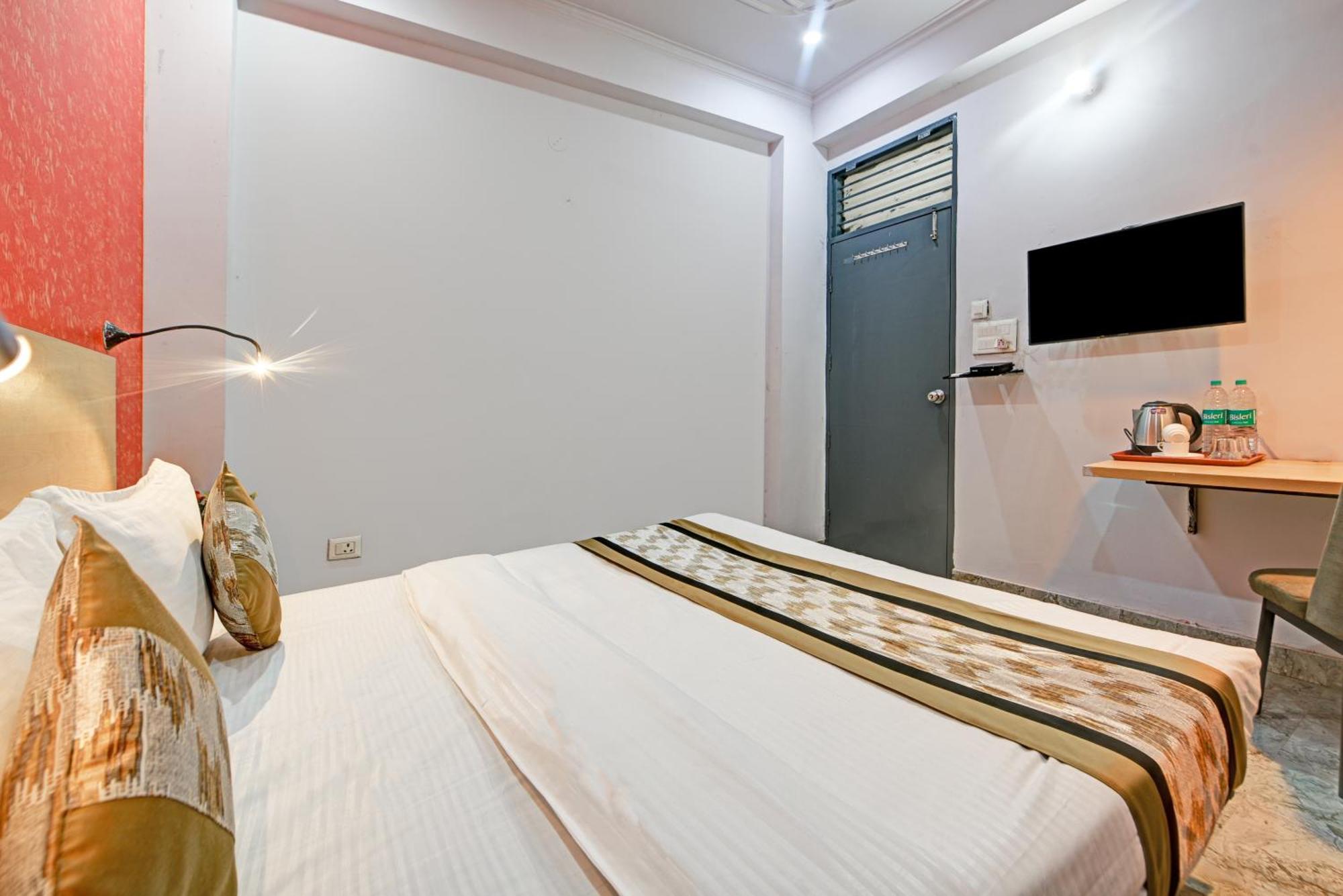 Royal Spark Inn1 - Medicity Gurugram, Near Medanta Hospital Gurgáon Kültér fotó