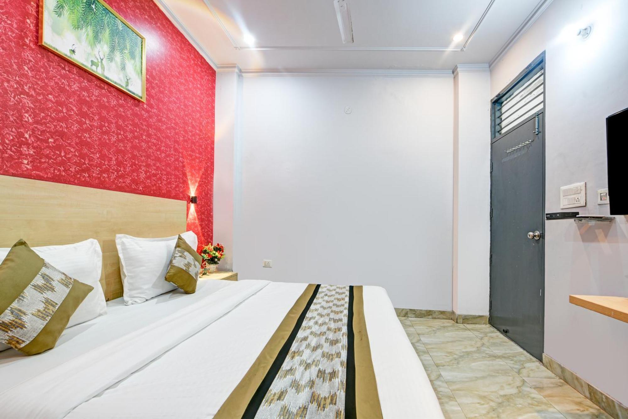 Royal Spark Inn1 - Medicity Gurugram, Near Medanta Hospital Gurgáon Kültér fotó
